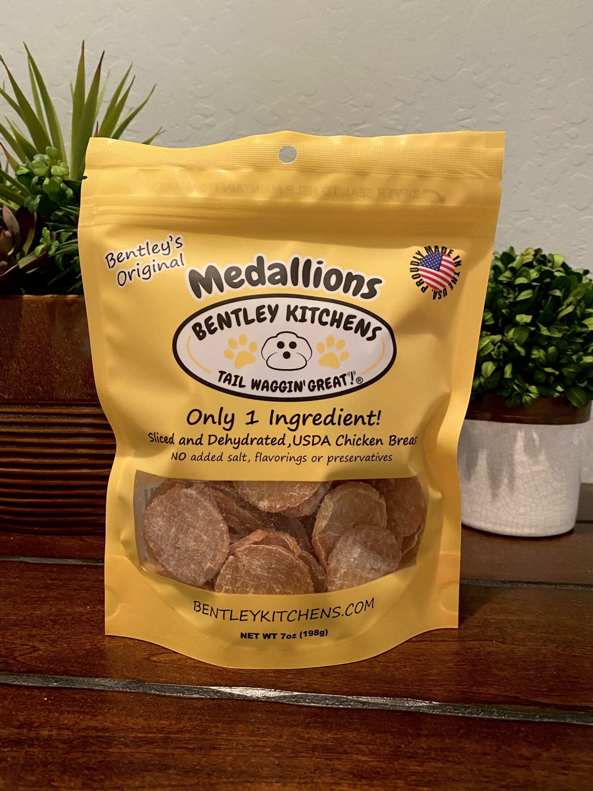 Medallions treat bag
